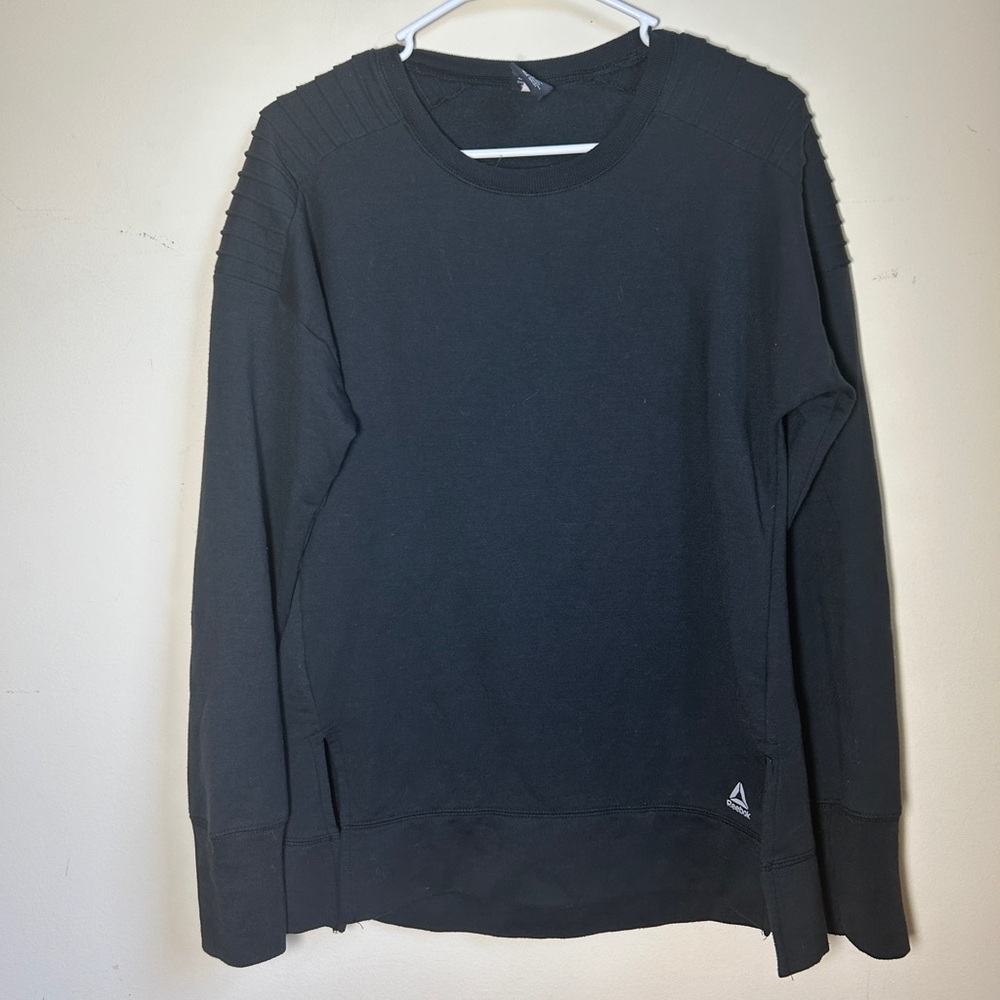 Black Crewneck